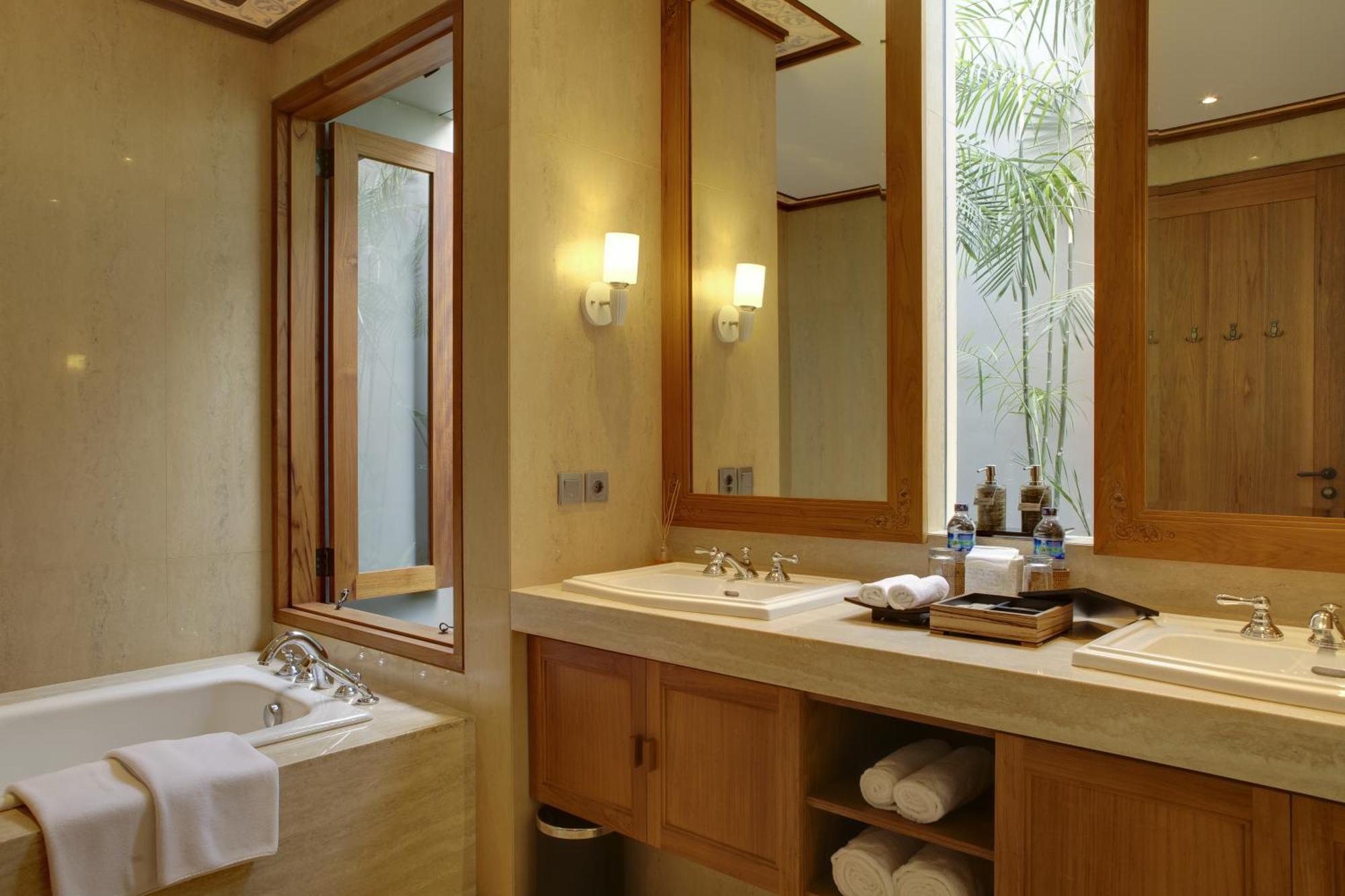 Koenokoeni Villa Seminyak Exterior foto